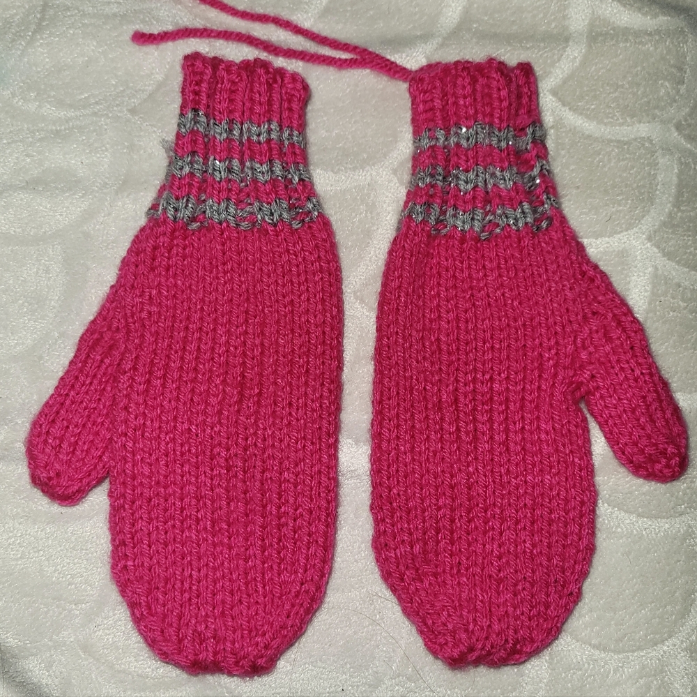 Handknit Pink Mittens